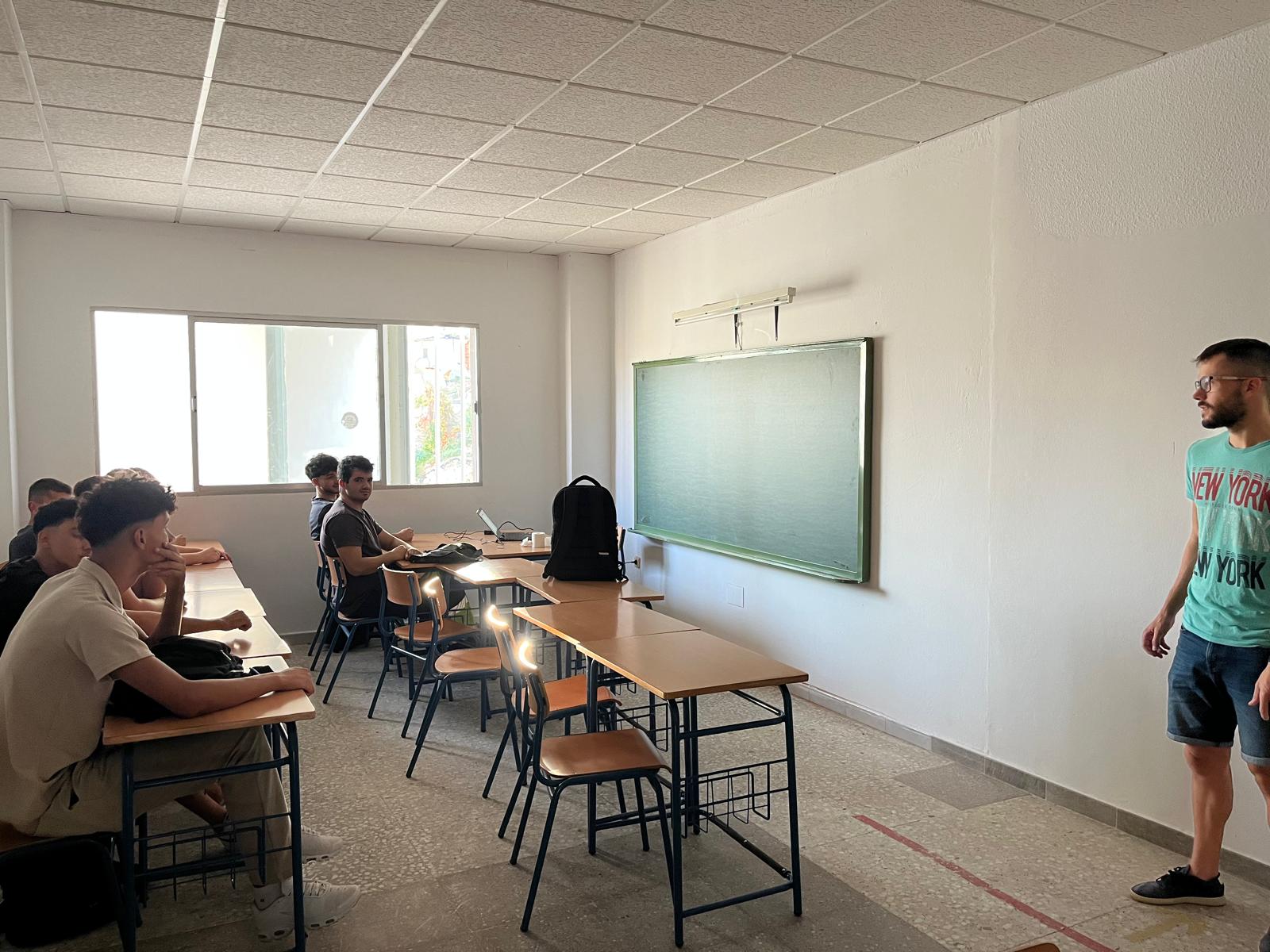 El Ayuntamiento habilita nuevas aulas para aliviar la falta de espacio en el IES de Cuevas del Almanzora