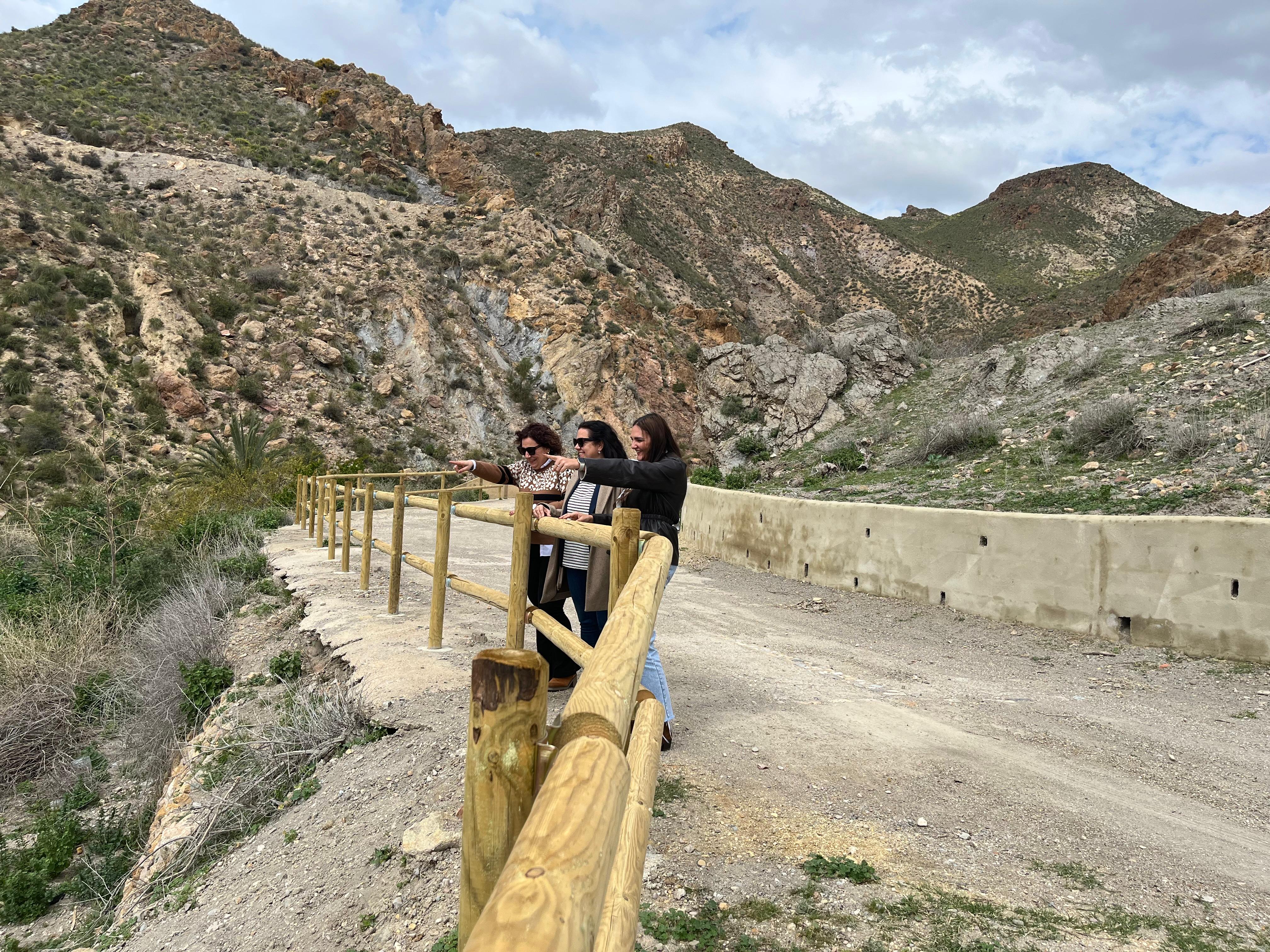 Nuevo sendero de acceso a Fuente Álamo